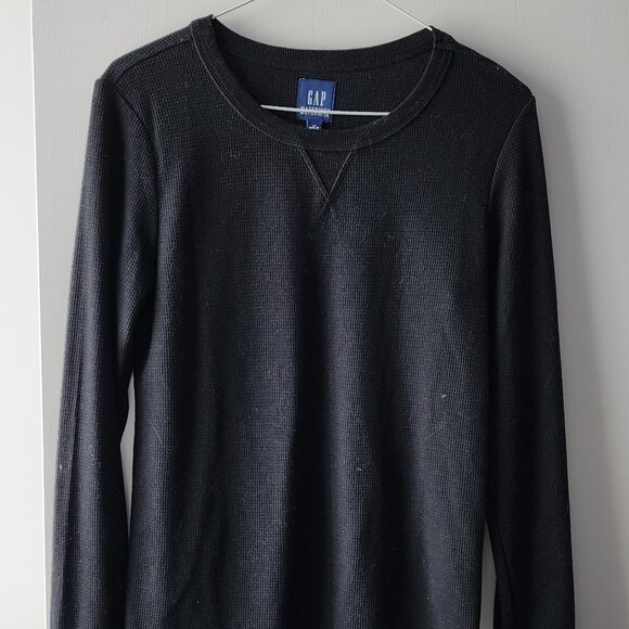 GAP Maternity Waffle Crewneck T-Shirt - Black - Picture 2 of 5